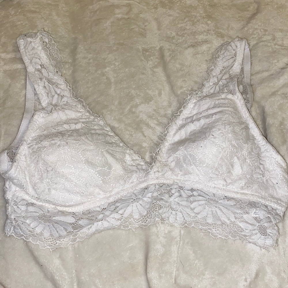 Medium white bralette